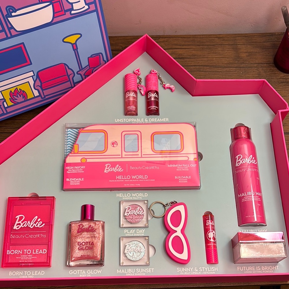*PR BOX* Barbie Beauty Creations Collection